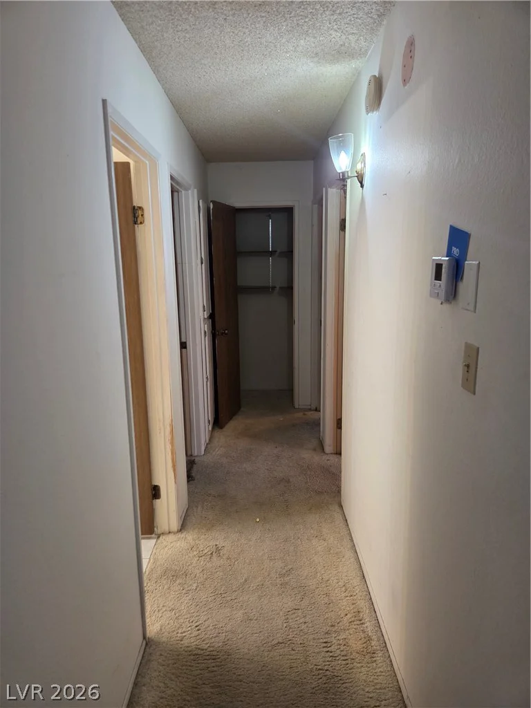 7725 Genzer, Las Vegas, NV 89145
