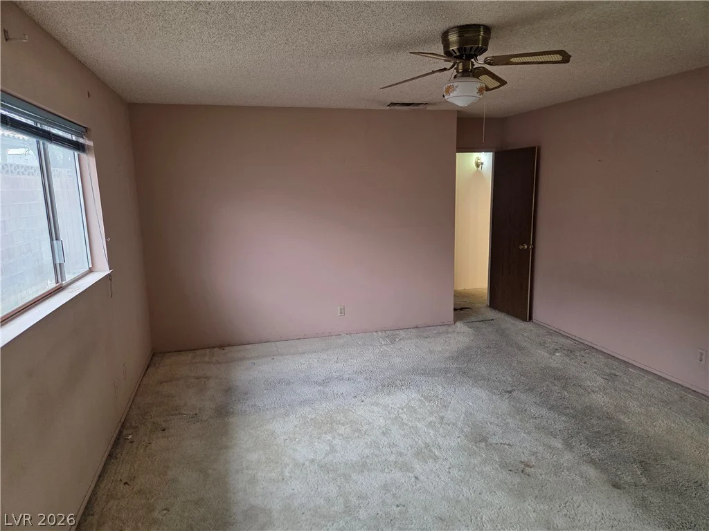 7725 Genzer, Las Vegas, NV 89145