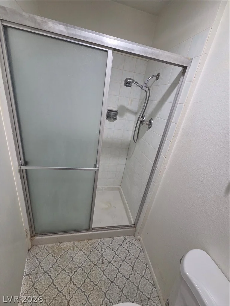 7725 Genzer, Las Vegas, NV 89145