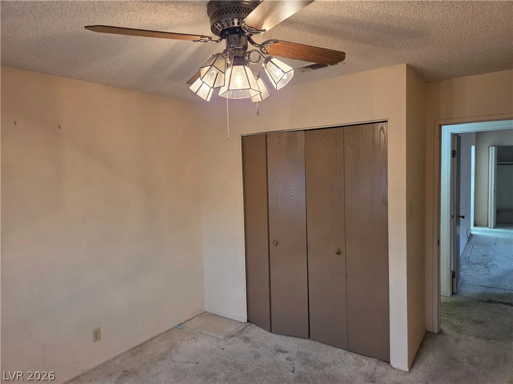7725 Genzer, Las Vegas, NV 89145