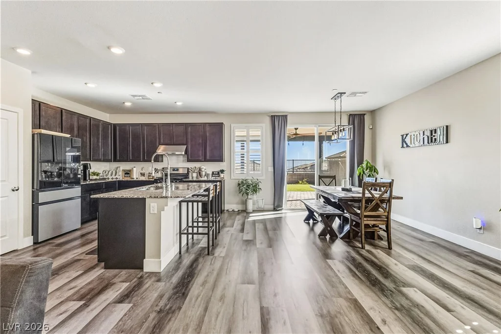 5390 Robinera, Las Vegas, NV 89166