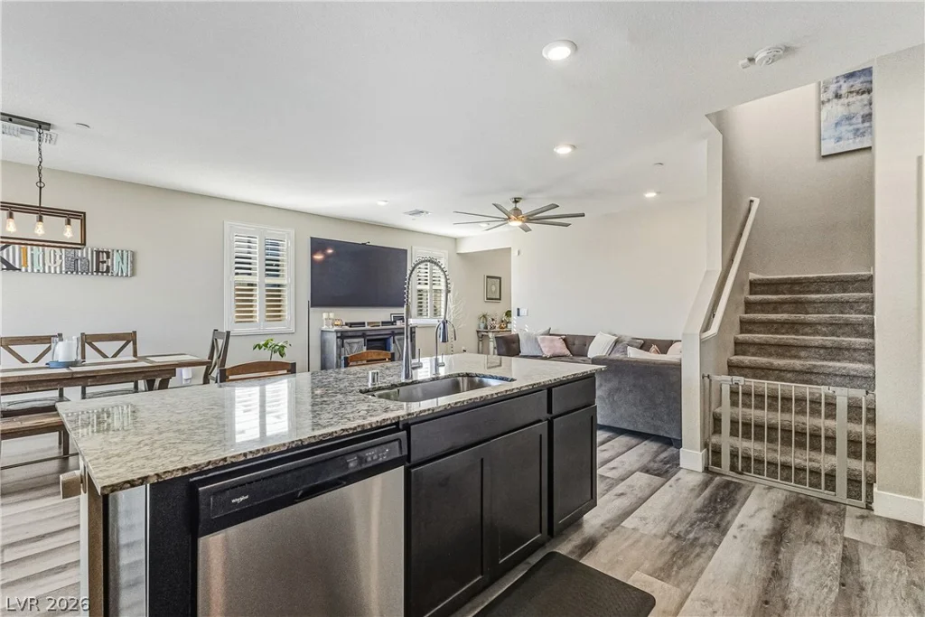 5390 Robinera, Las Vegas, NV 89166