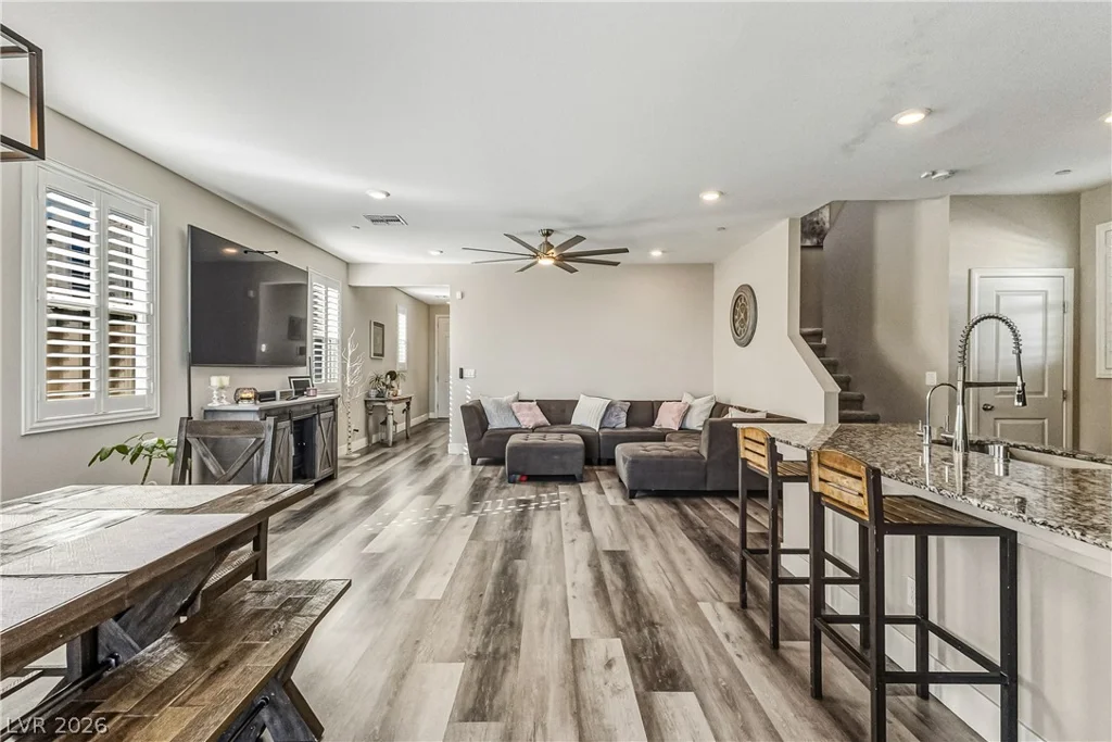 5390 Robinera, Las Vegas, NV 89166