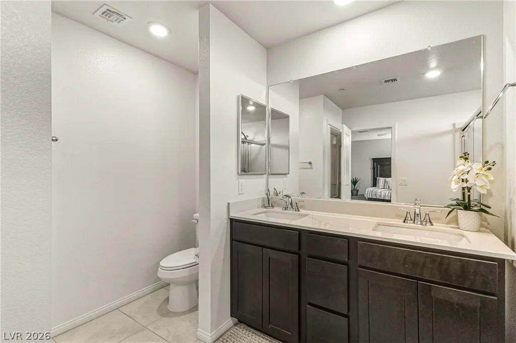 5390 Robinera, Las Vegas, NV 89166