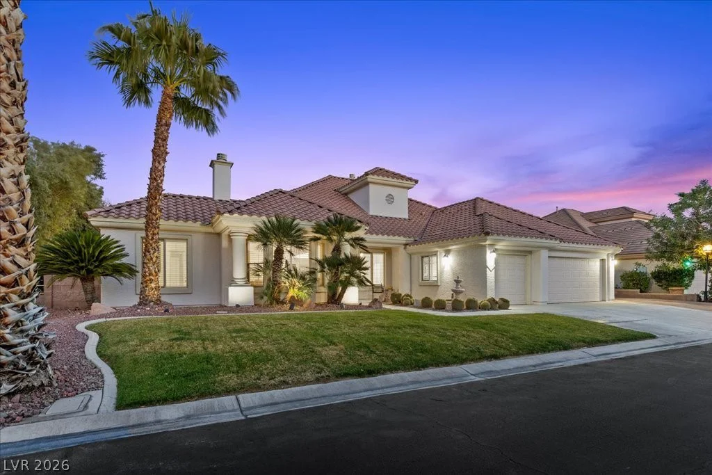 2204 Trident Maple, Las Vegas, NV 89117