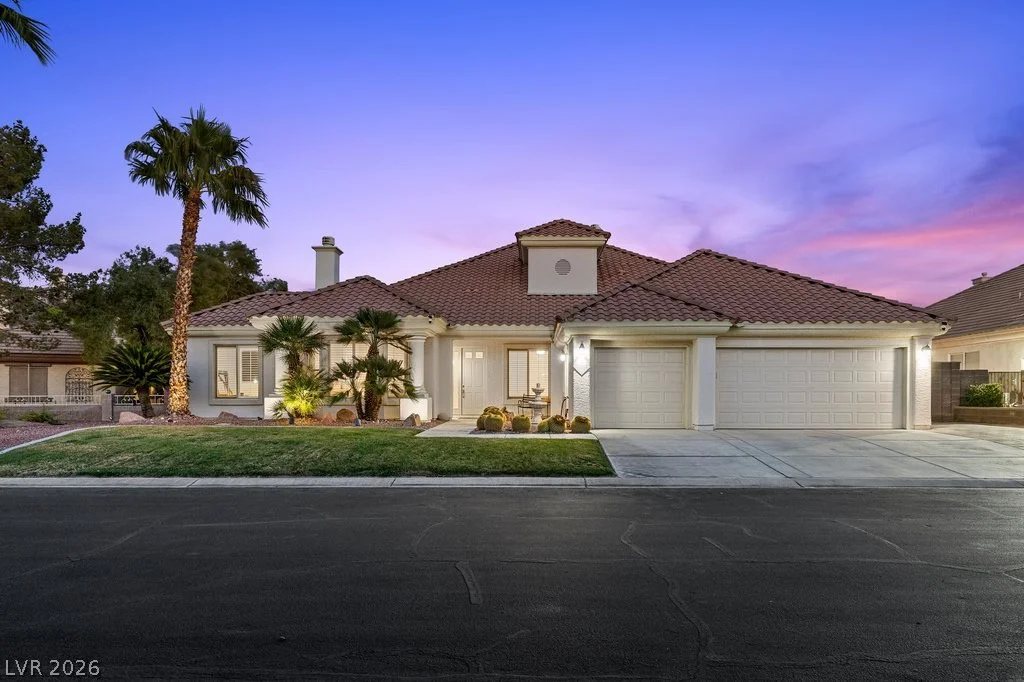 2204 Trident Maple, Las Vegas, NV 89117