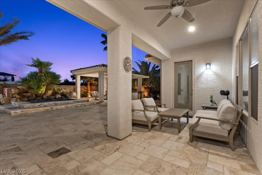 2204 Trident Maple, Las Vegas, NV 89117