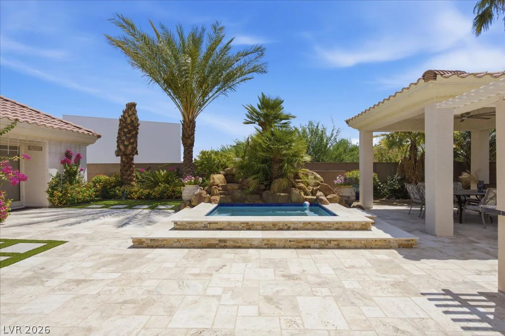 2204 Trident Maple, Las Vegas, NV 89117