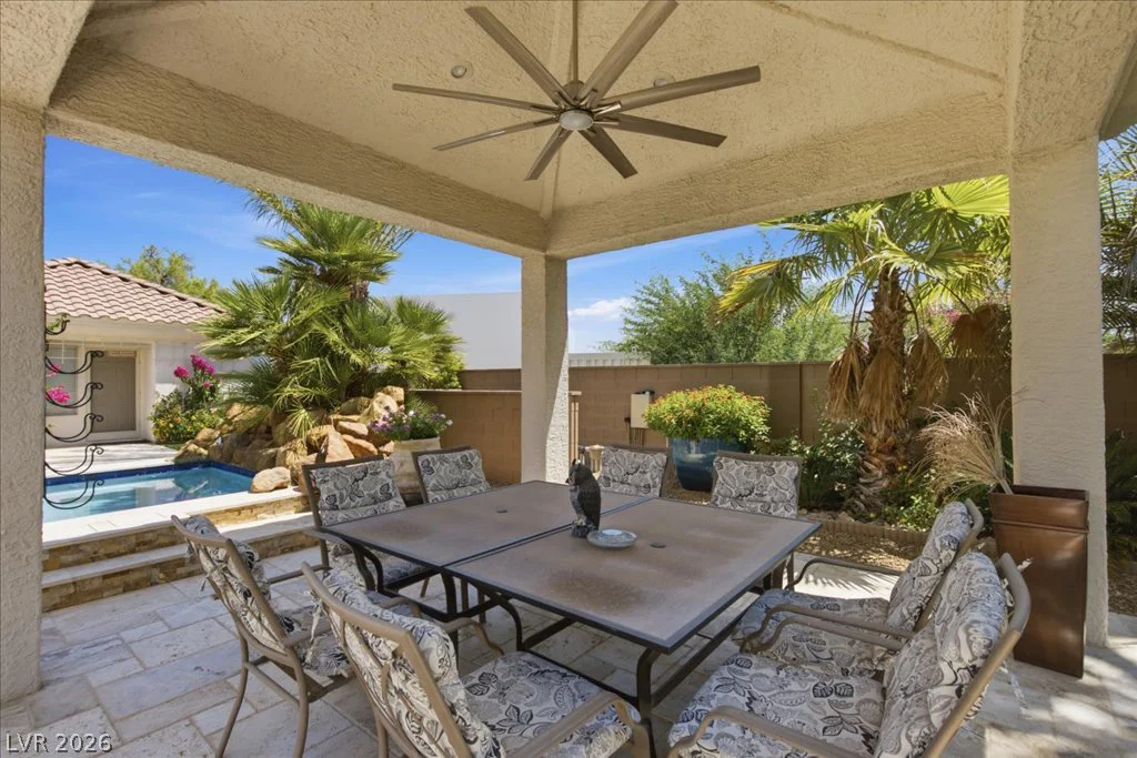 2204 Trident Maple, Las Vegas, NV 89117