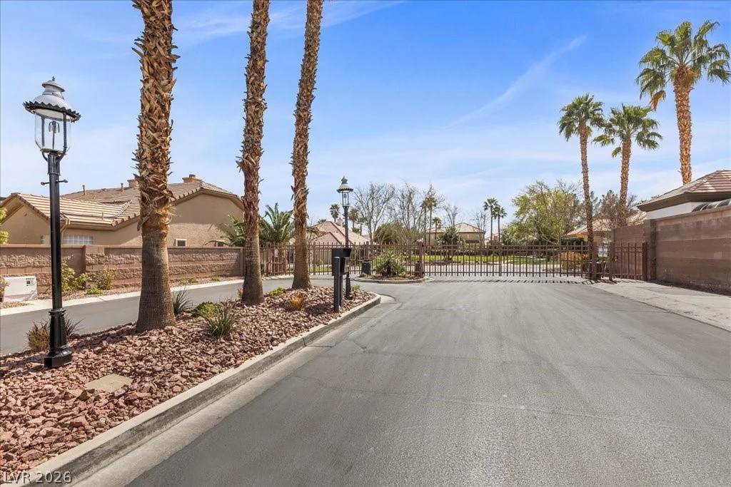 2204 Trident Maple, Las Vegas, NV 89117