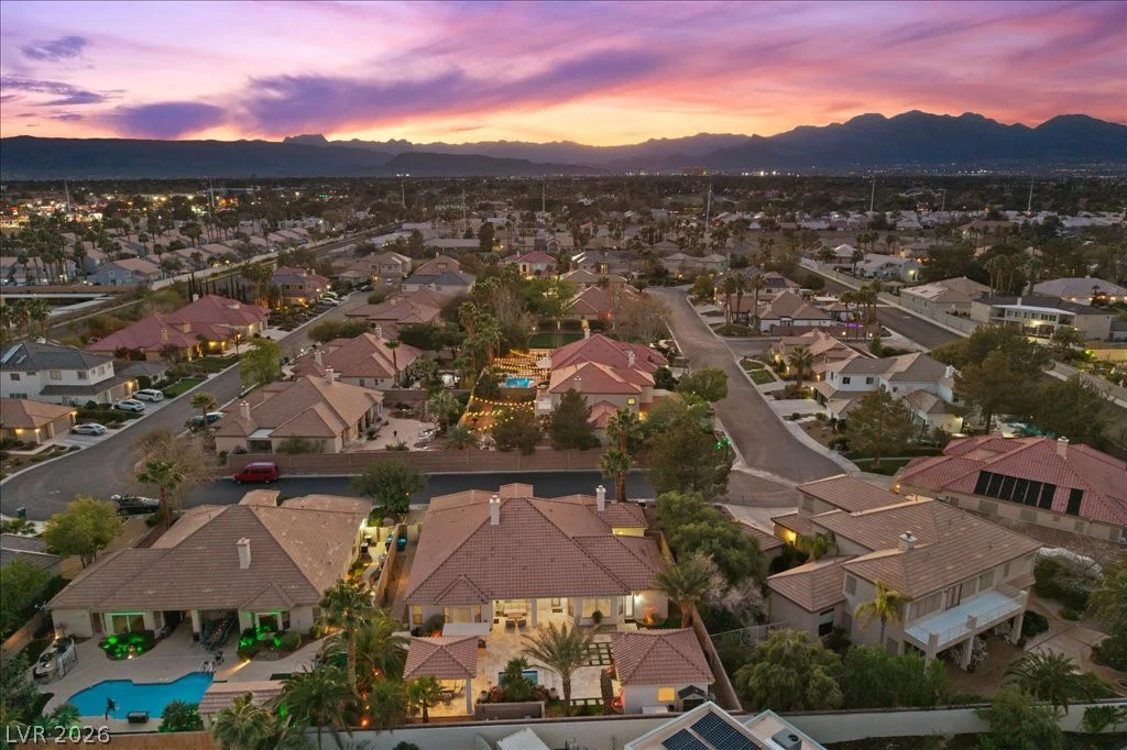 2204 Trident Maple, Las Vegas, NV 89117
