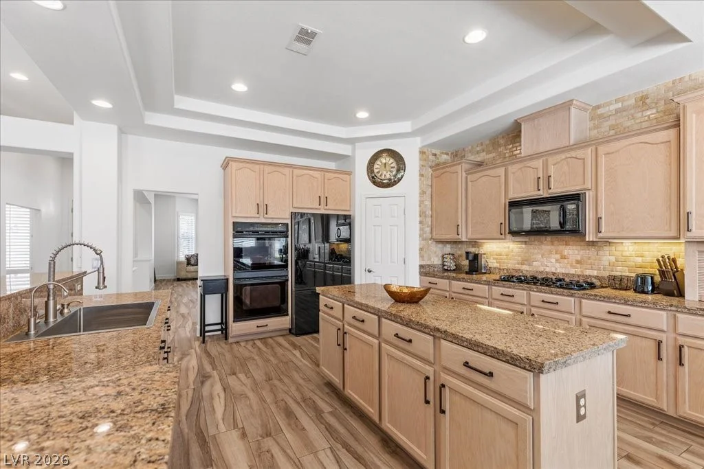 2204 Trident Maple, Las Vegas, NV 89117