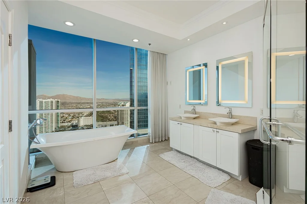 2700 Las Vegas, Las Vegas, NV 89109