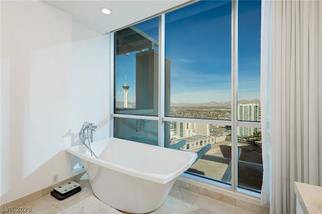2700 Las Vegas, Las Vegas, NV 89109