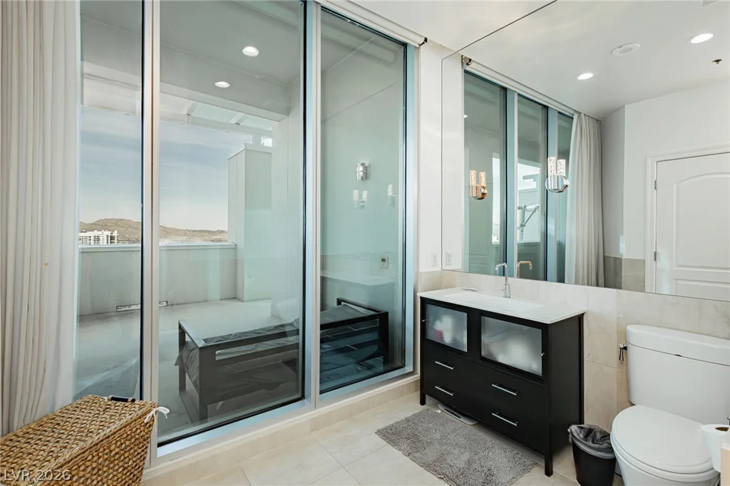 2700 Las Vegas, Las Vegas, NV 89109