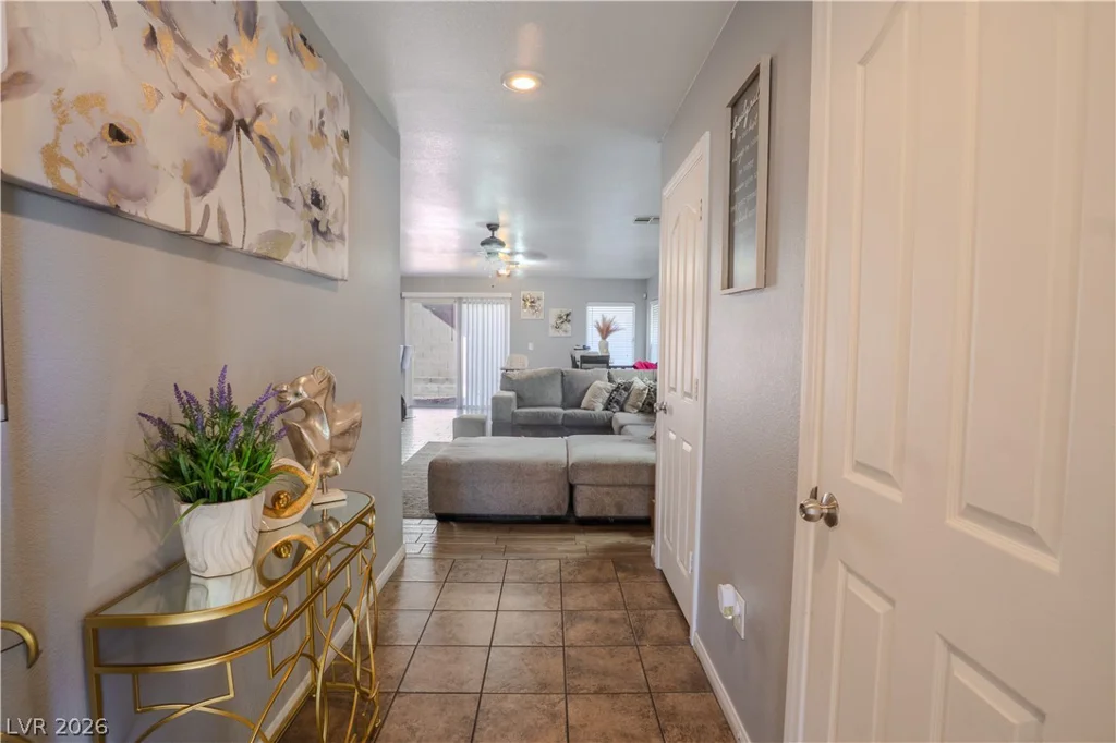 5953 Feral Garden, North Las Vegas, NV 89031