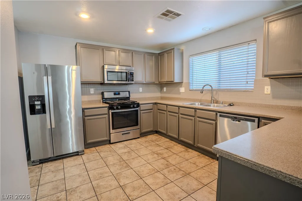 5953 Feral Garden, North Las Vegas, NV 89031