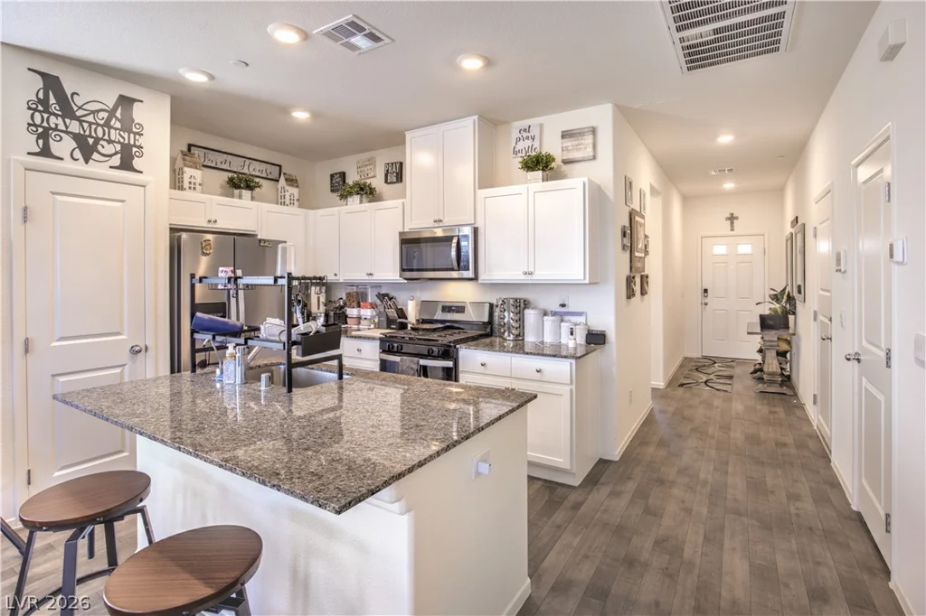 1186 Melody Lark, Henderson, NV 89011
