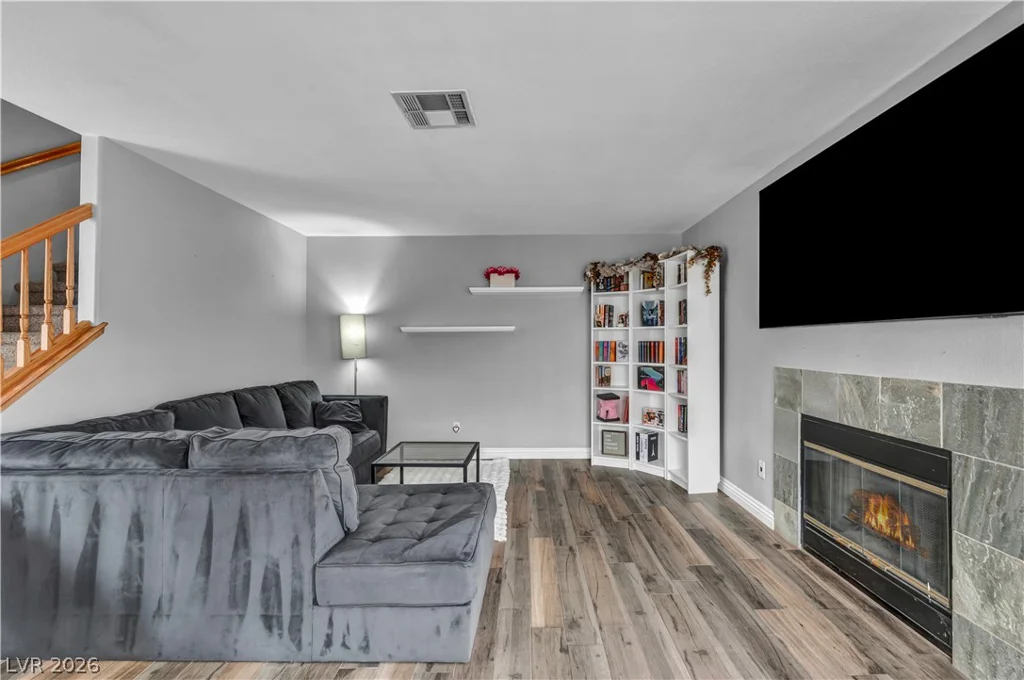 5024 Starfinder, Las Vegas, NV 89108