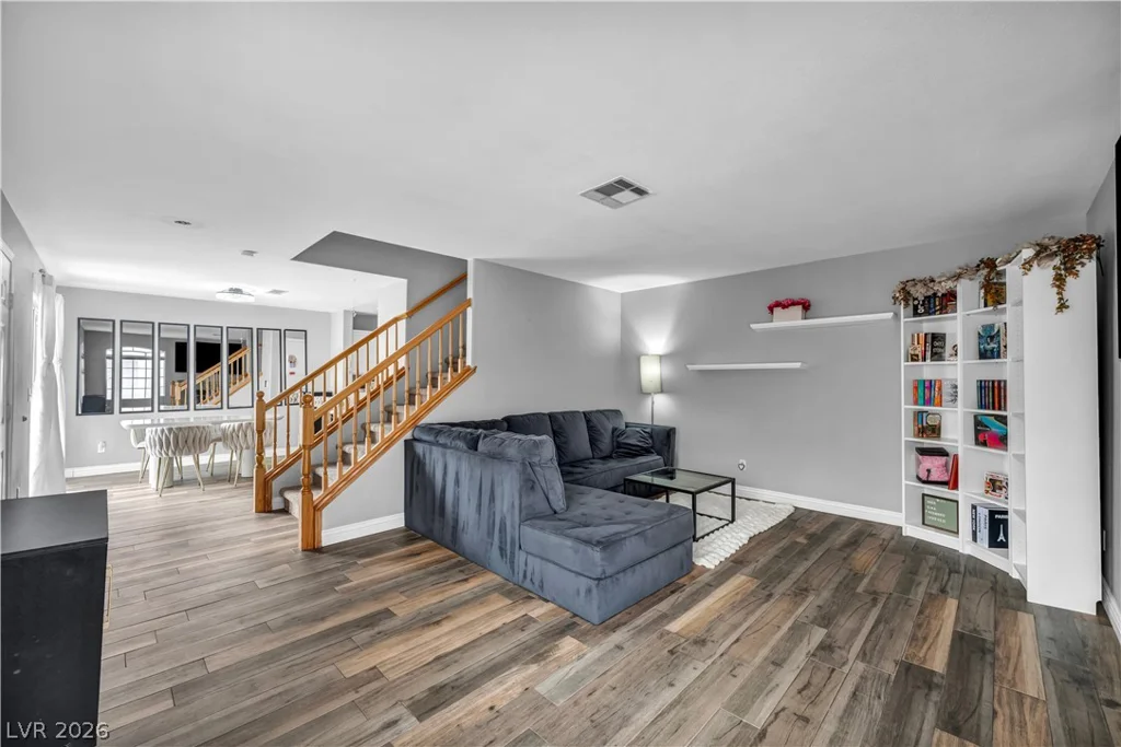 5024 Starfinder, Las Vegas, NV 89108
