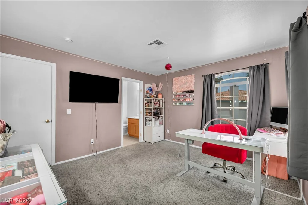 5024 Starfinder, Las Vegas, NV 89108