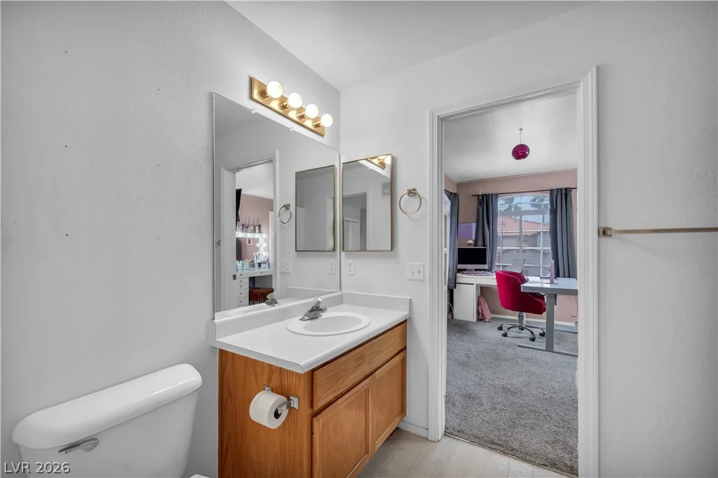 5024 Starfinder, Las Vegas, NV 89108