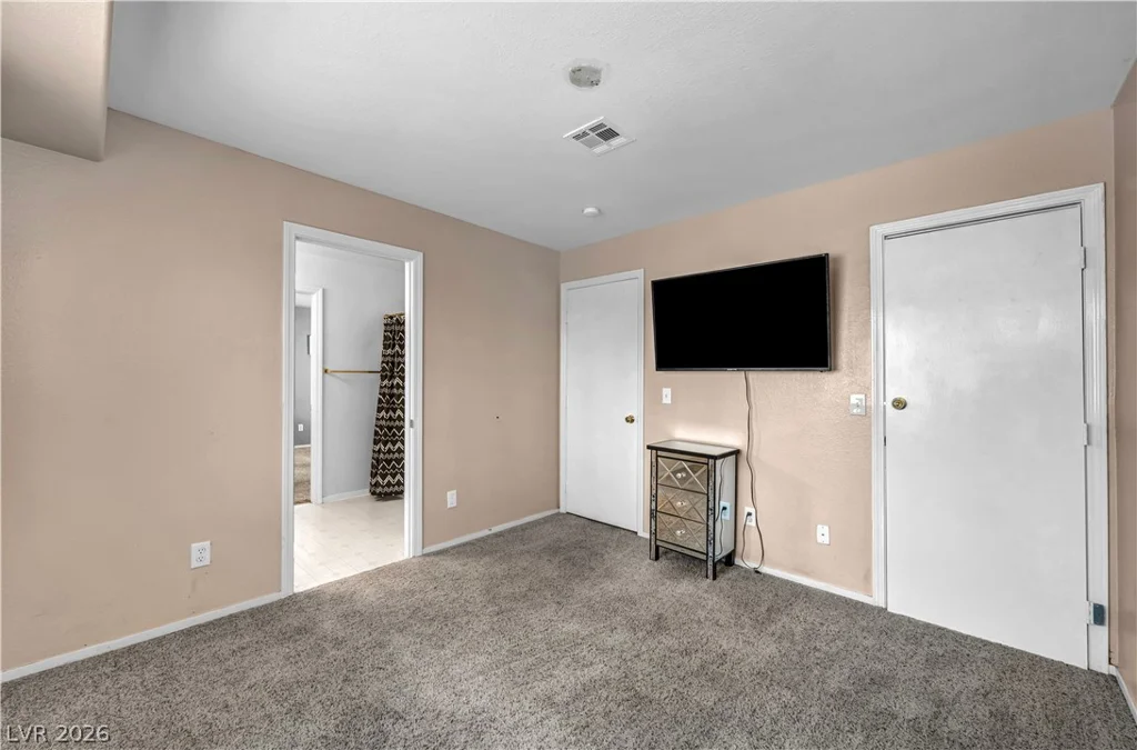 5024 Starfinder, Las Vegas, NV 89108