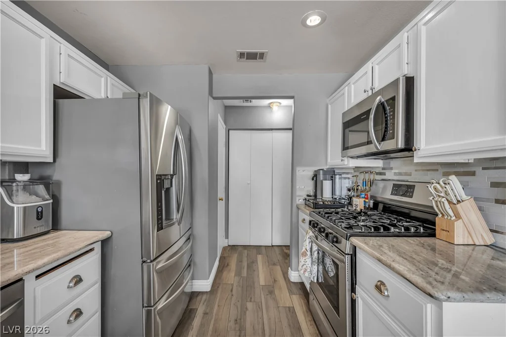 5024 Starfinder, Las Vegas, NV 89108