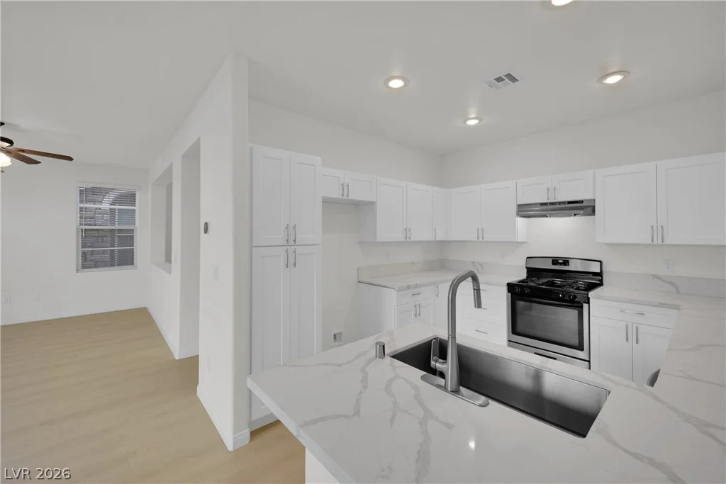 8668 Diamond Sand, Las Vegas, NV 89178