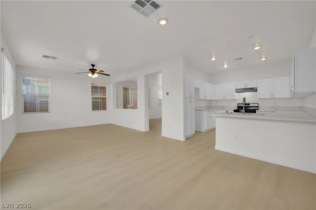 8668 Diamond Sand, Las Vegas, NV 89178