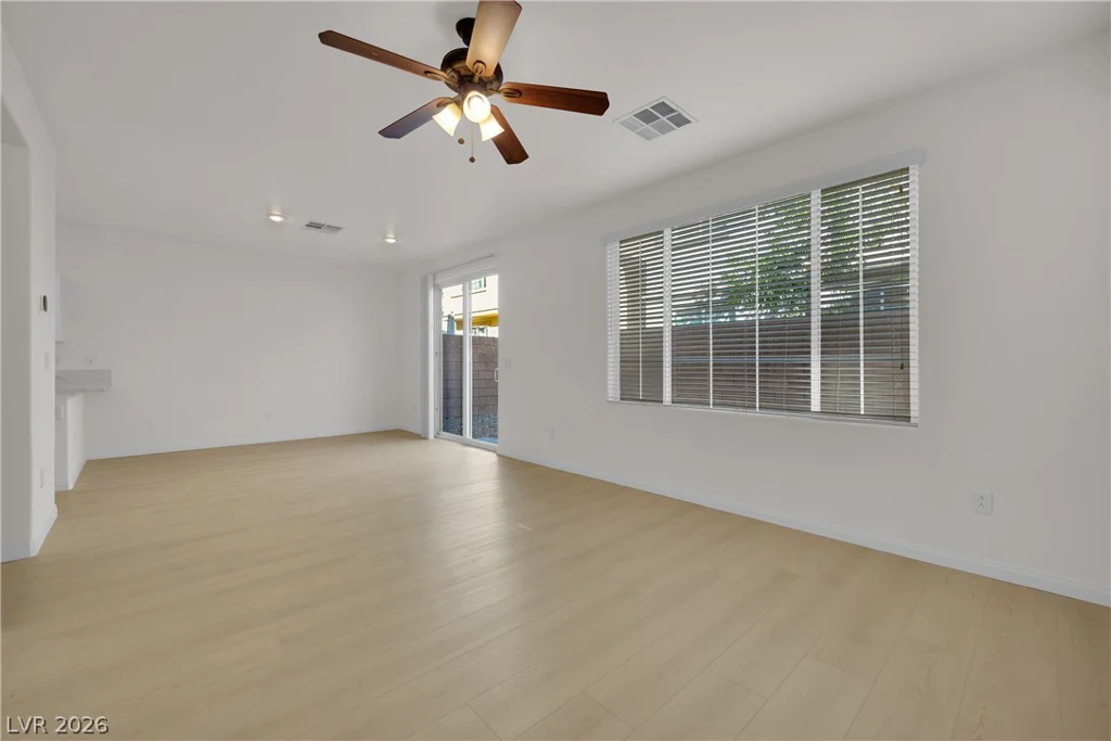 8668 Diamond Sand, Las Vegas, NV 89178