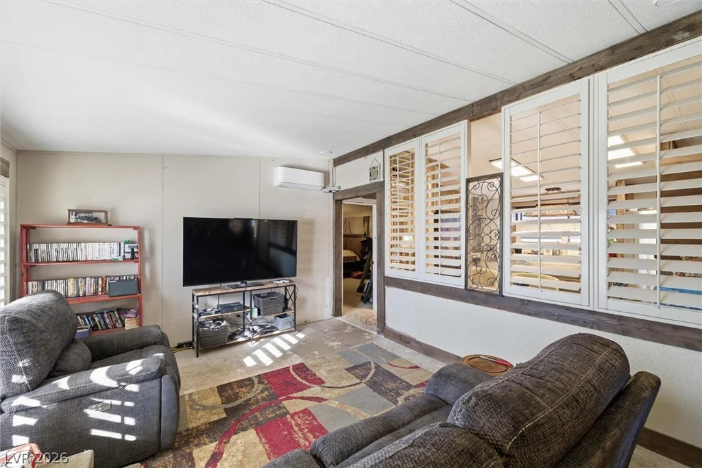 5701 Bonnie, Pahrump, NV 89048