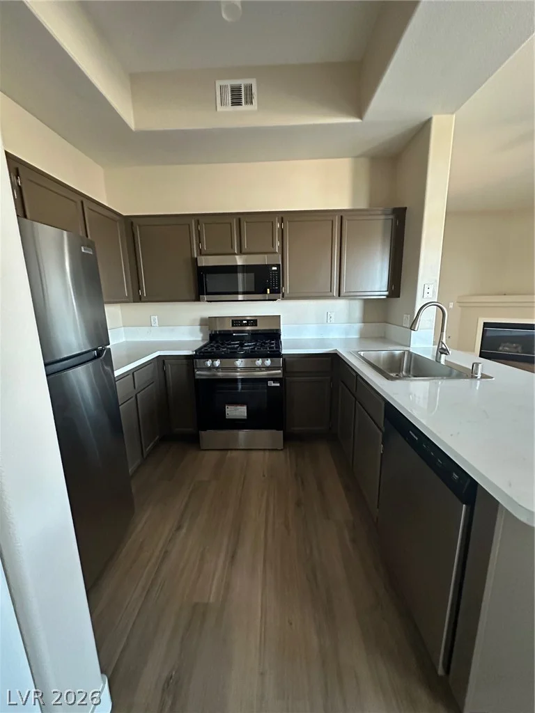 700 Carnegie, Henderson, NV 89052