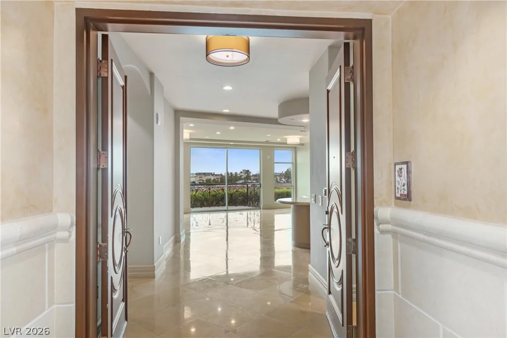 9101 Alta, Las Vegas, NV 89145