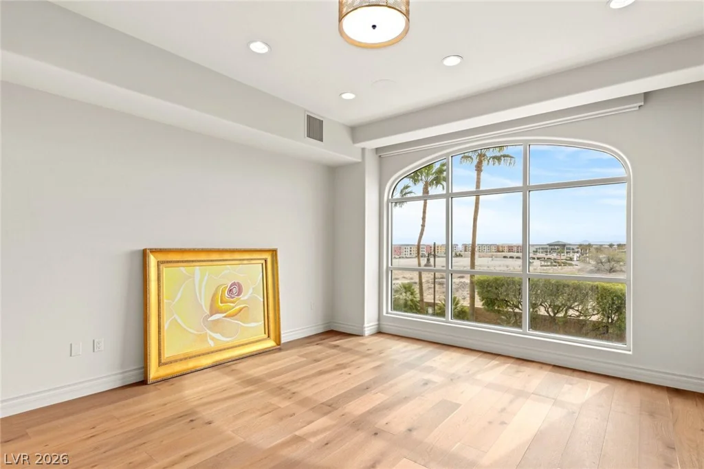 9101 Alta, Las Vegas, NV 89145
