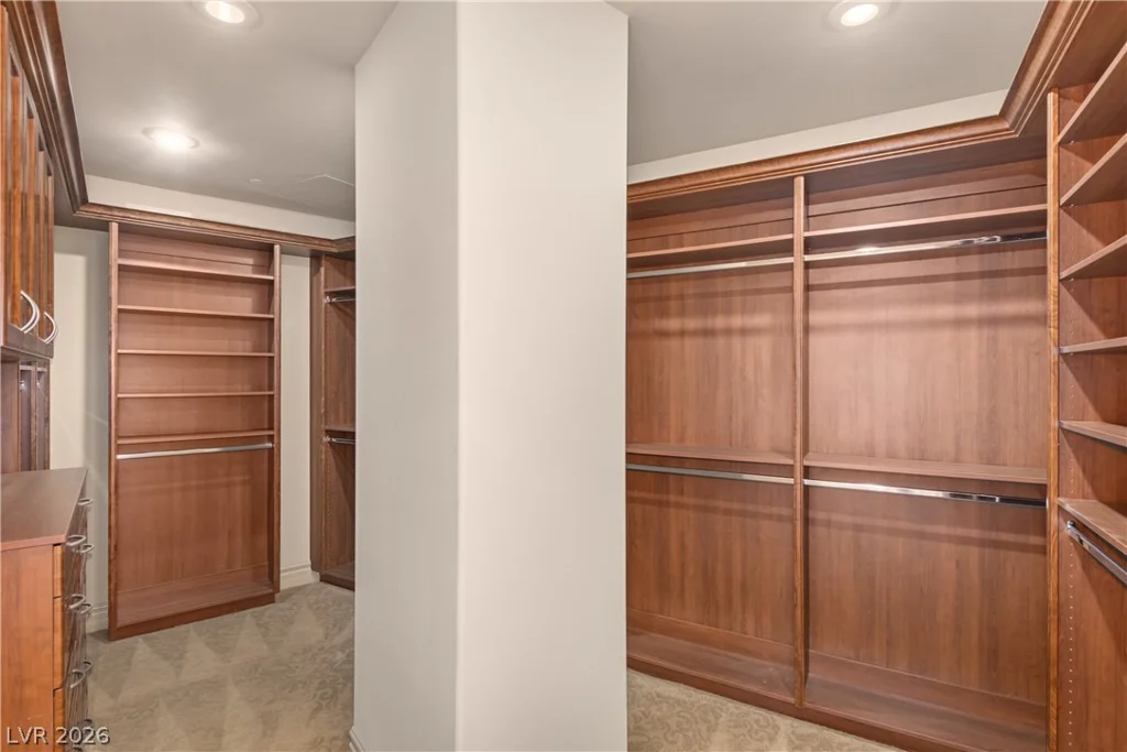 9101 Alta, Las Vegas, NV 89145