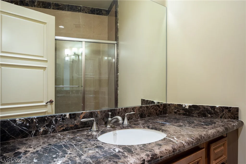 9101 Alta, Las Vegas, NV 89145