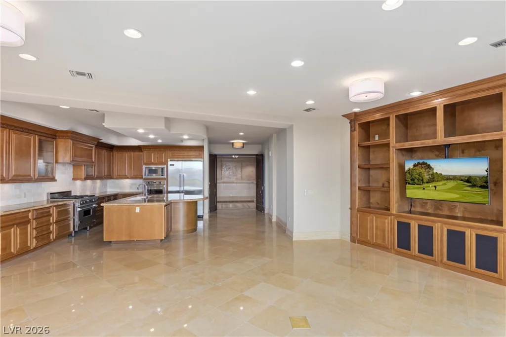 9101 Alta, Las Vegas, NV 89145