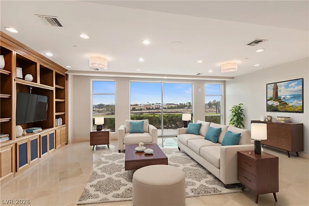 9101 Alta, Las Vegas, NV 89145