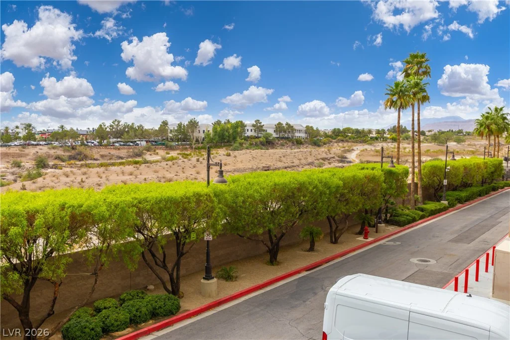 9101 Alta, Las Vegas, NV 89145