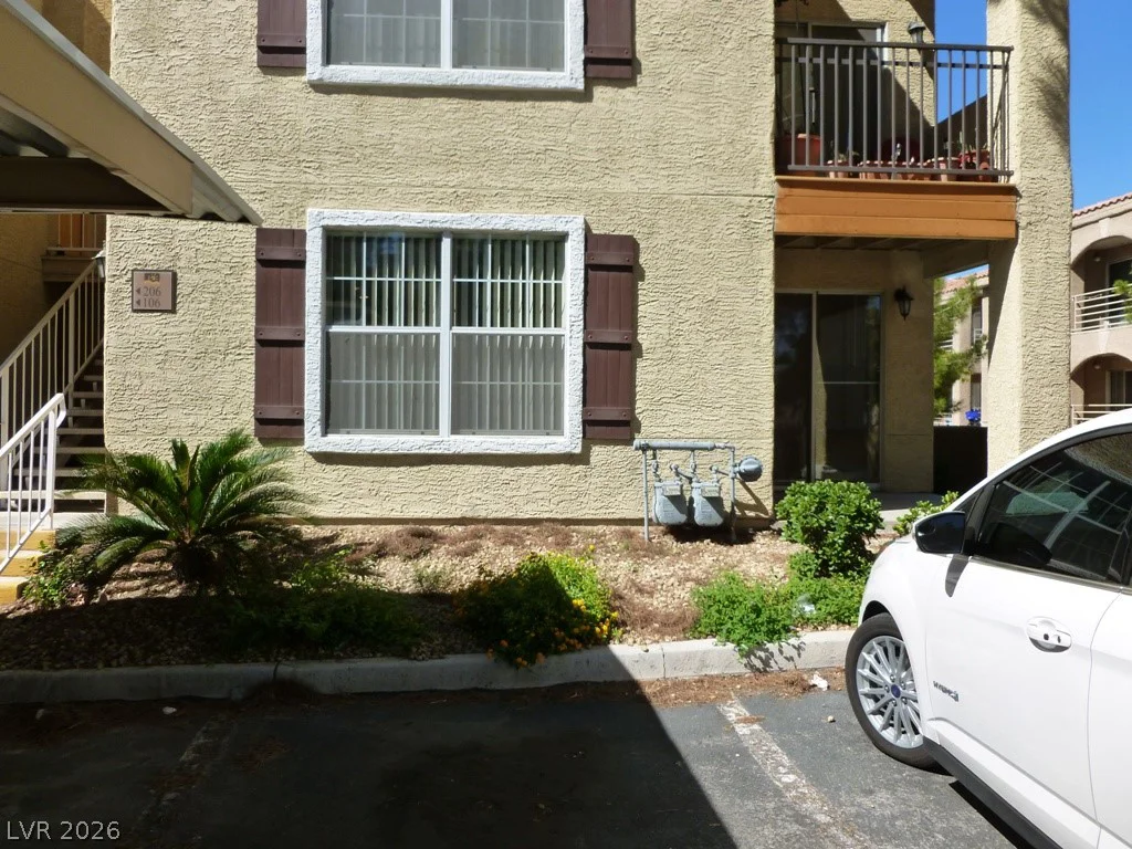 2801 Rainbow, Las Vegas, NV 89108