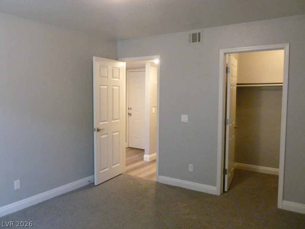 2801 Rainbow, Las Vegas, NV 89108