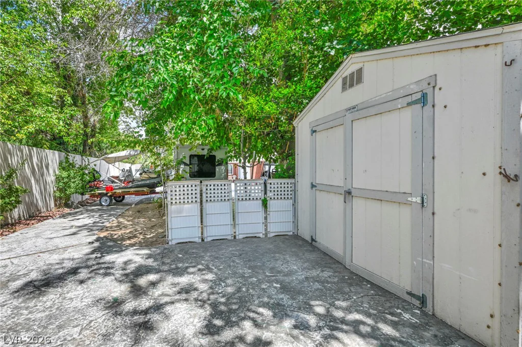 7229 Mira Vista, Las Vegas, NV 89120