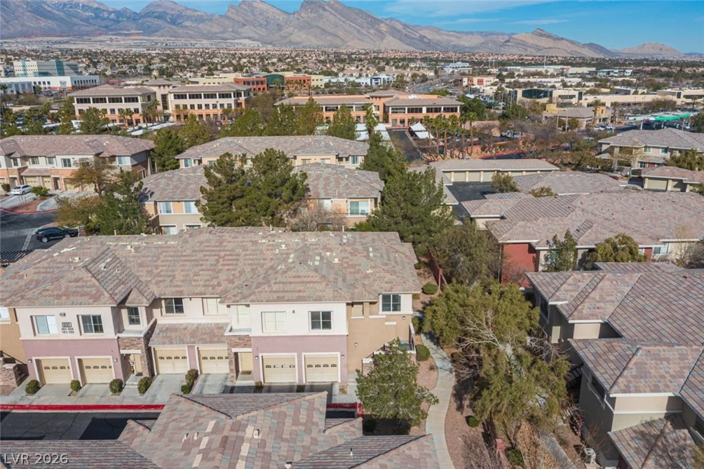 800 Peachy Canyon, Las Vegas, NV 89144
