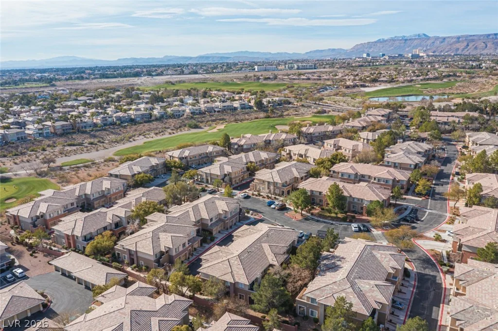800 Peachy Canyon, Las Vegas, NV 89144