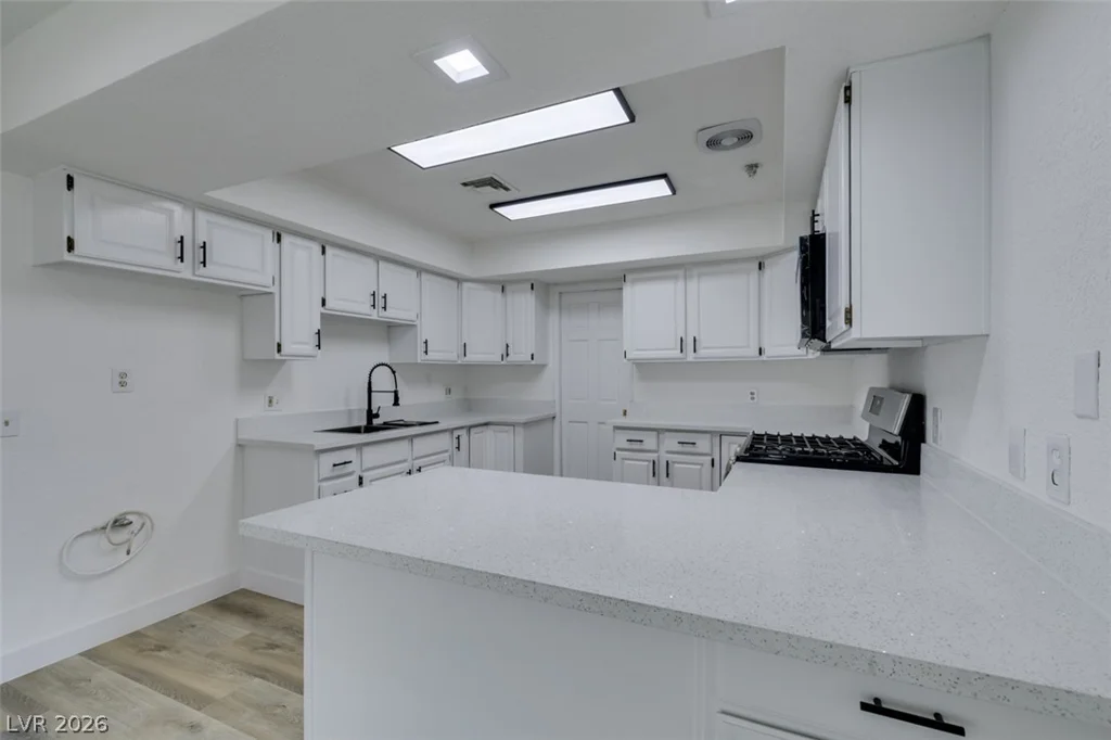 1112 Cold Stream, Las Vegas, NV 89110