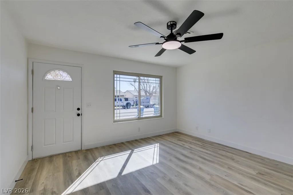 1112 Cold Stream, Las Vegas, NV 89110