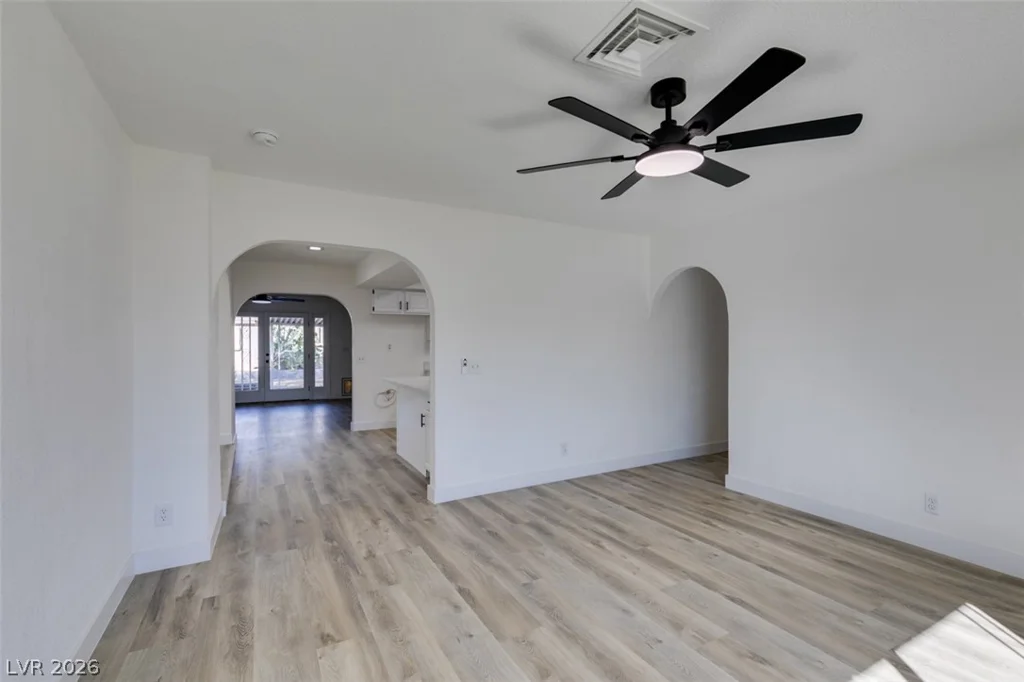 1112 Cold Stream, Las Vegas, NV 89110