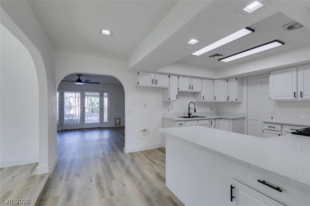 1112 Cold Stream, Las Vegas, NV 89110