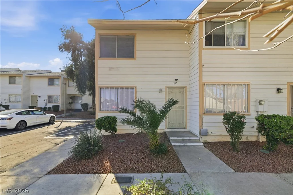 4770 Topaz, Las Vegas, NV 89121